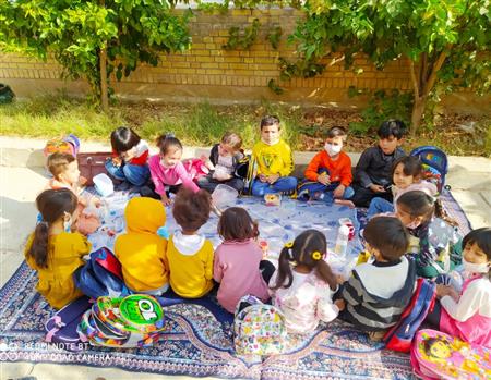 صبحانه سلامت به مناسبت هفته کتاب